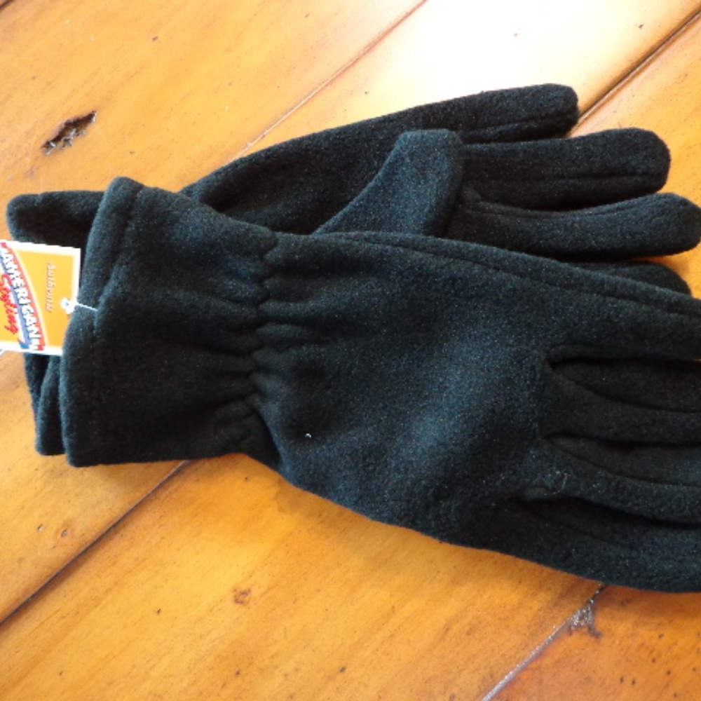 Gloves NWT W's Auclair Microfleece One Size Black